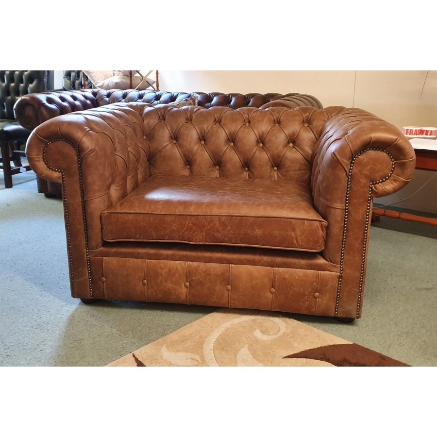 Chesterfield 1.5 seater New Size